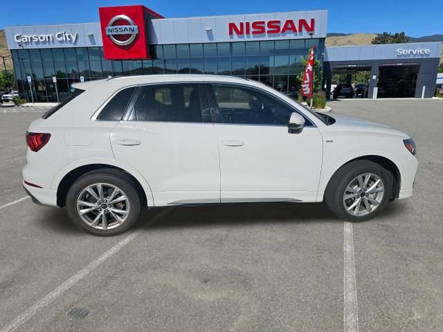 Used 2025 Audi Q3 2.0T Premium image 1