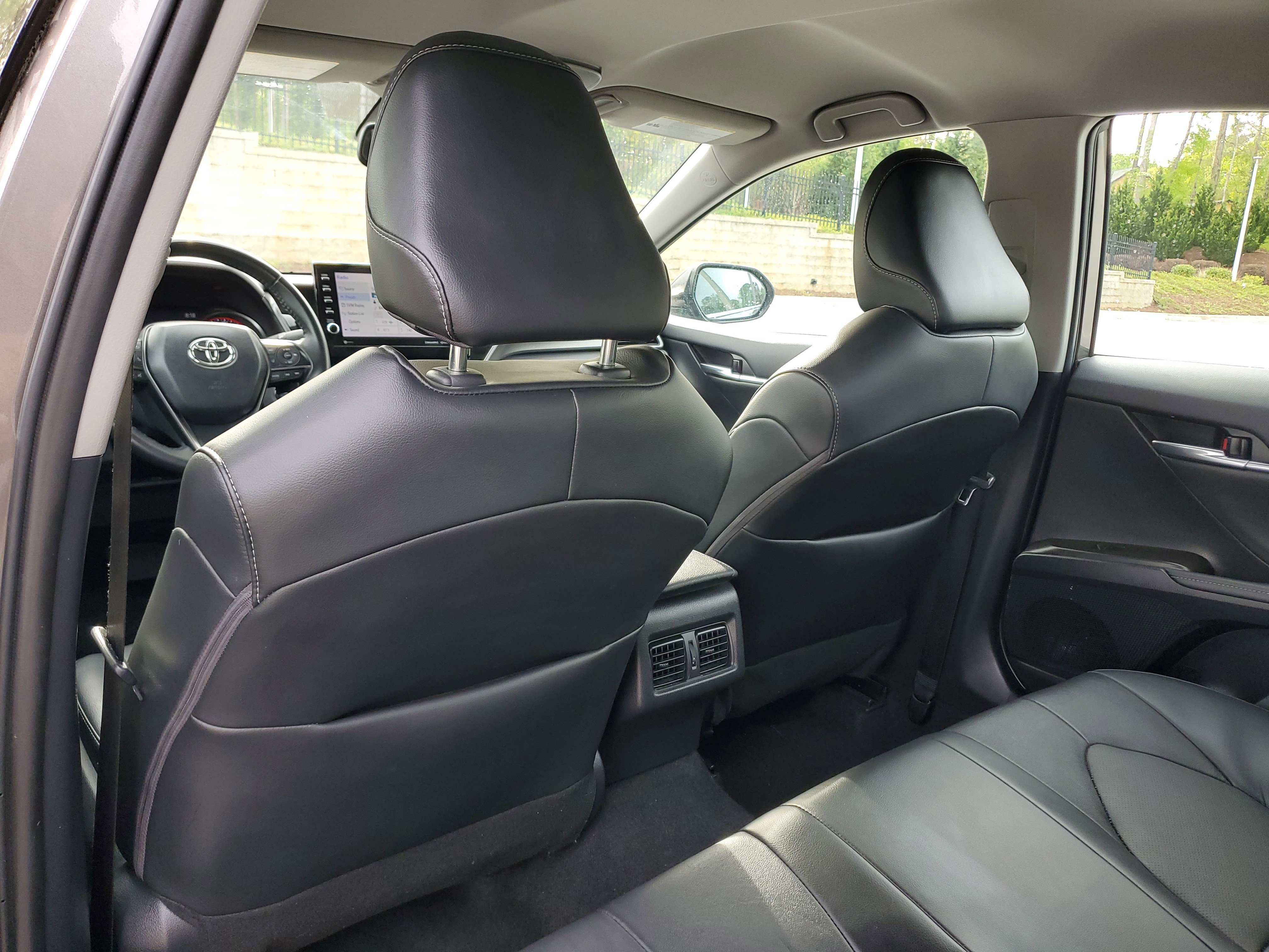 Used 2024 Toyota Camry XSE FWD image 9