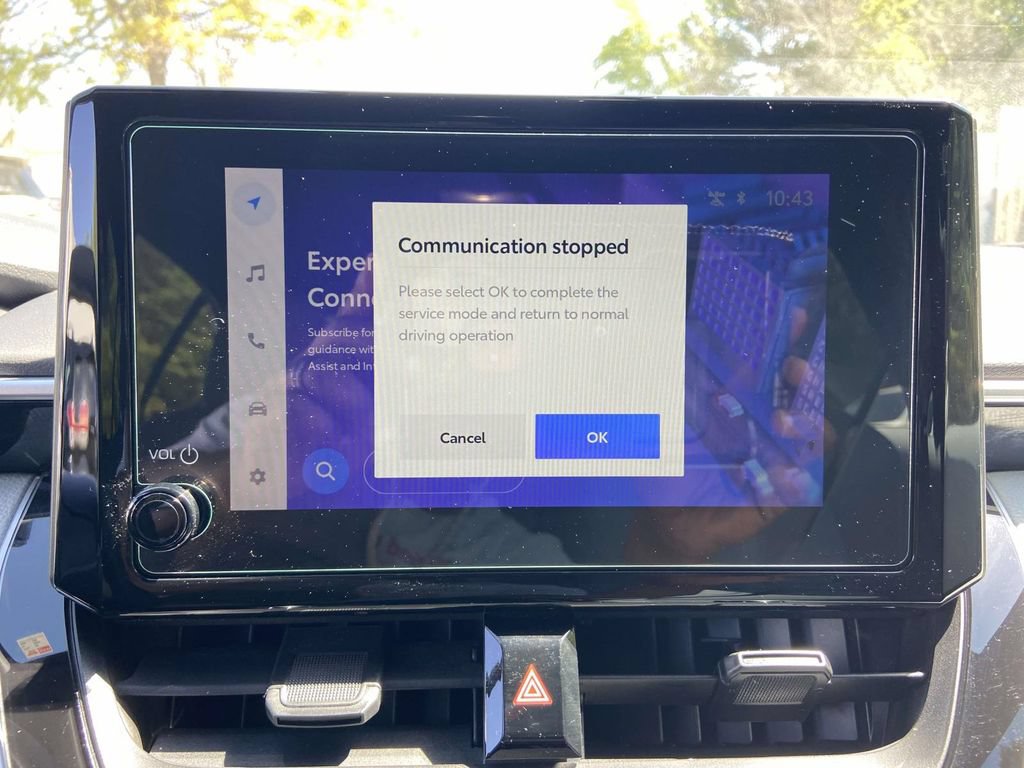 Used 2025 Toyota Corolla SE FWD image 22