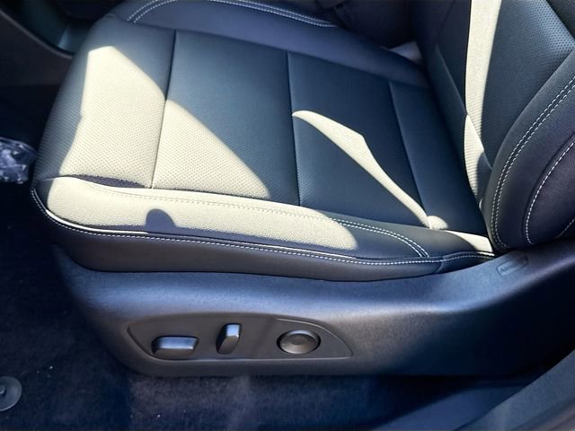 New 2026 Chevrolet Traverse LT w/ Midnight/Sport Edition image 20