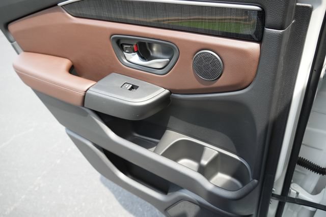 Used 2025 Honda Pilot Elite image 20