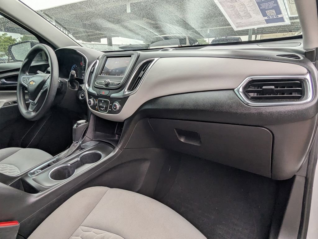 Used 2021 Chevrolet Equinox LS w/ LS Convenience Package FWD image 20