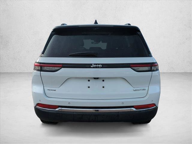 Used 2022 Jeep Grand Cherokee Limited w/ Luxury Tech Group II image 6