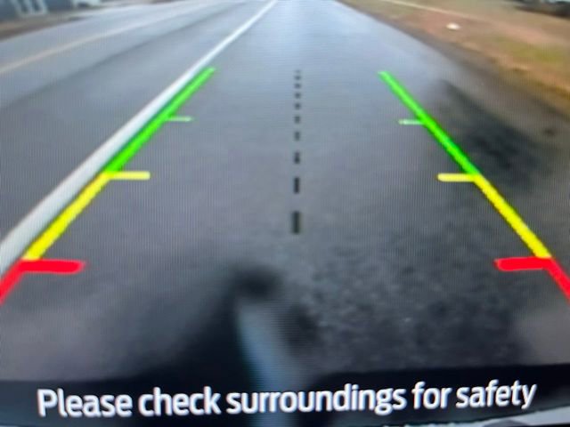 Used 2020 Ford Escape SE image 28