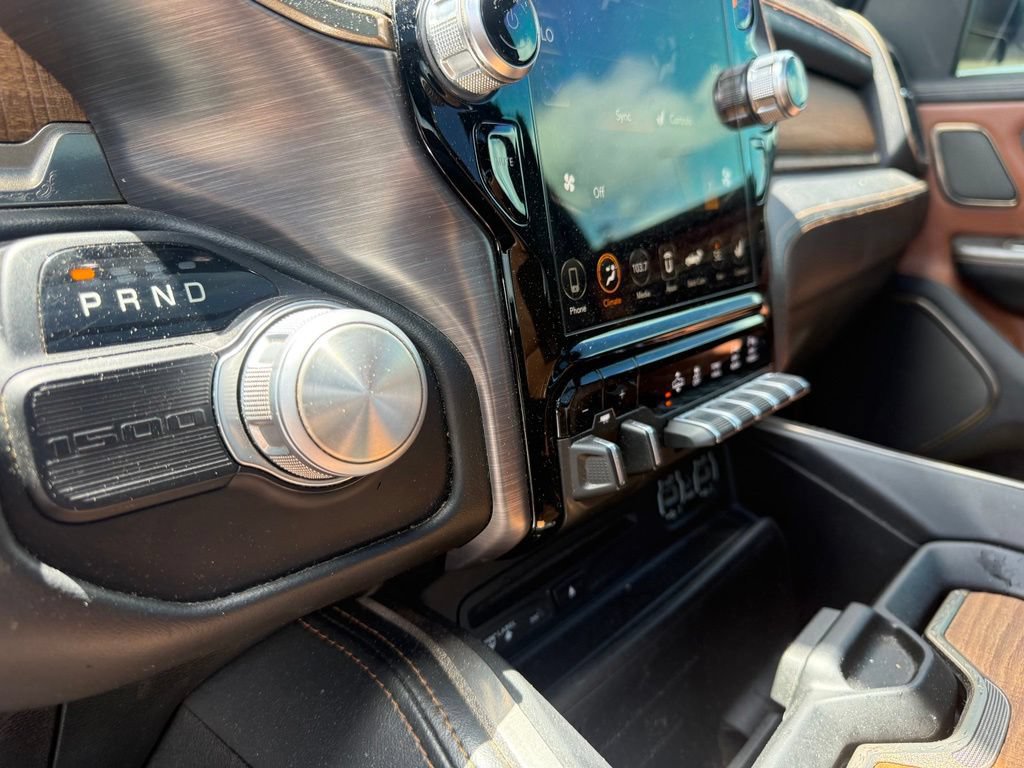 Used 2019 RAM 1500 Limited RWD image 11