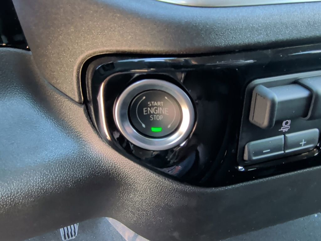 New 2025 GMC Sierra 1500 Elevation image 22