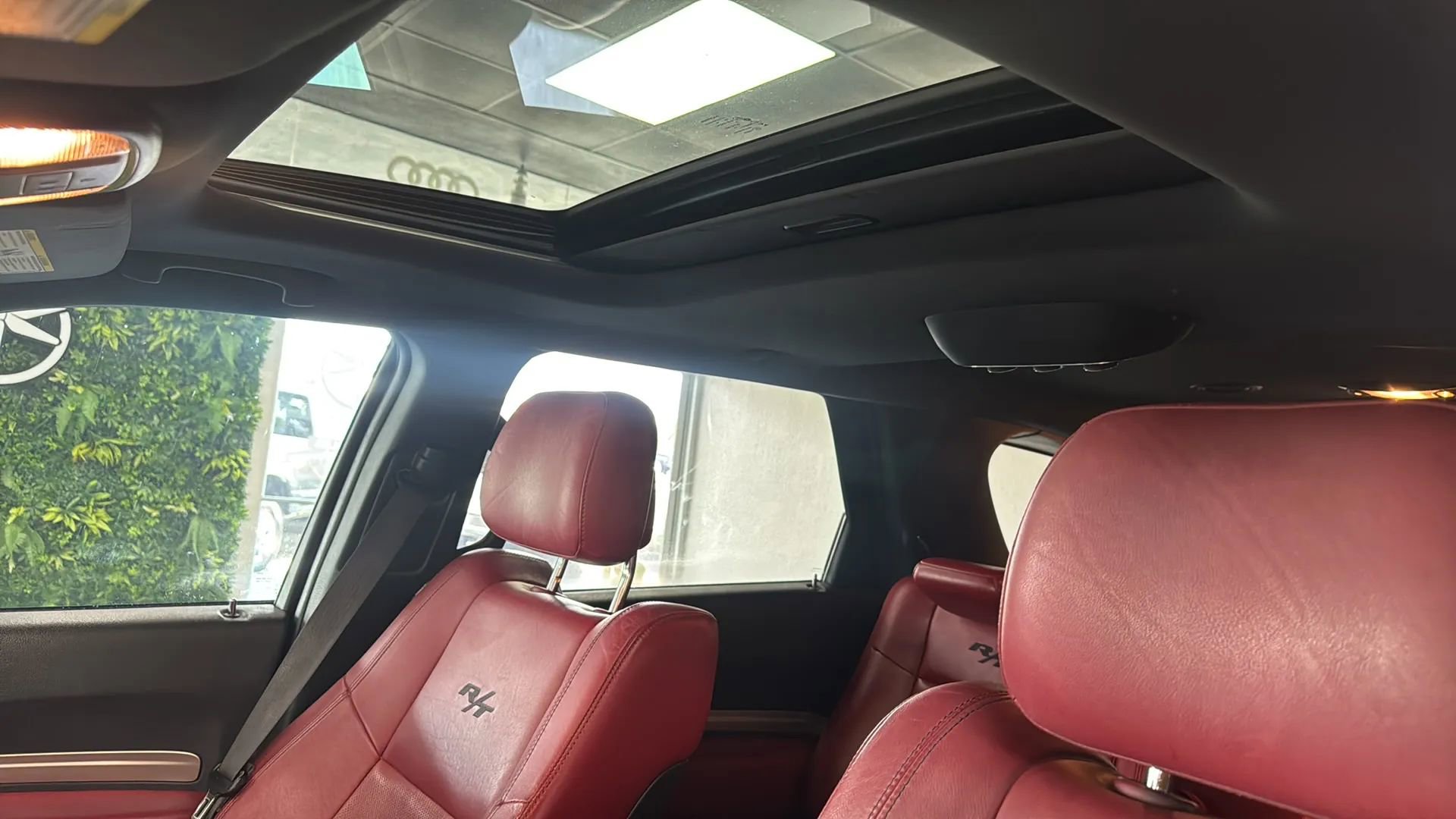 Used 2015 Dodge Durango R/T w/ Technology Group RWD image 27