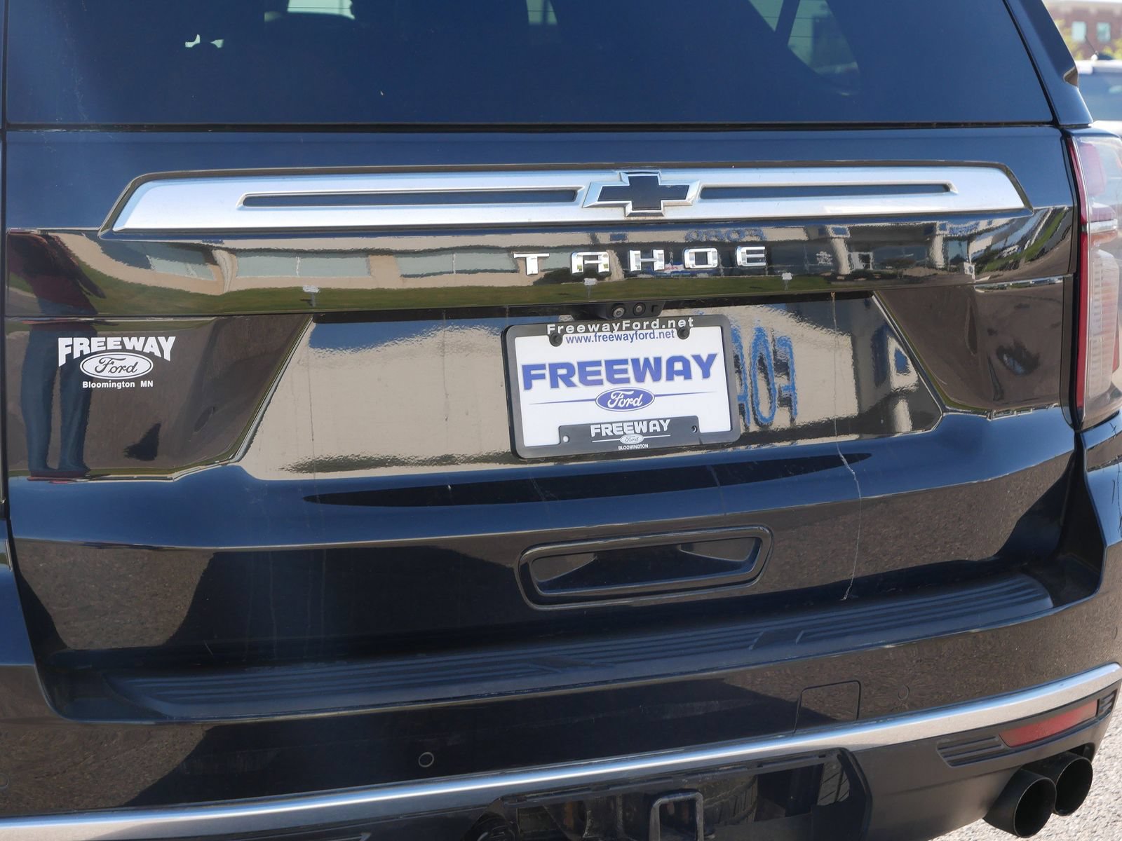 Used 2021 Chevrolet Tahoe High Country AWD/4WD image 12