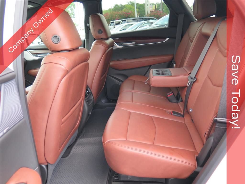 New 2026 Cadillac XT5 Premium Luxury w/ Driver Assist Package FWD image 24
