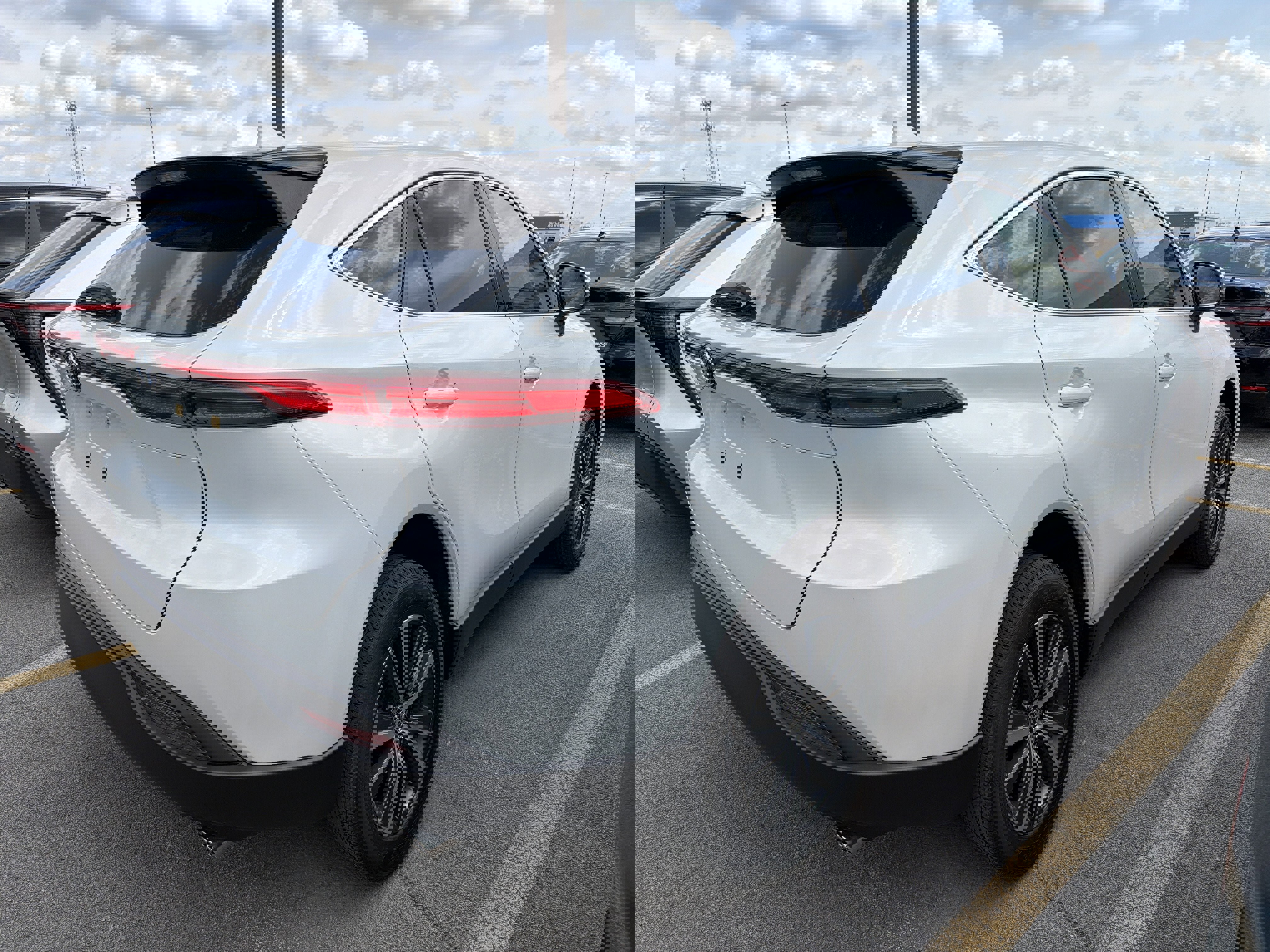 Used 2023 Toyota Venza LE image 6