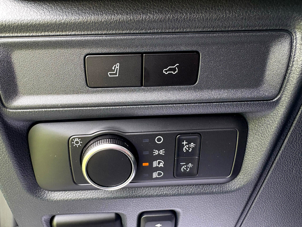 Used 2023 Ford Expedition Max XLT image 12