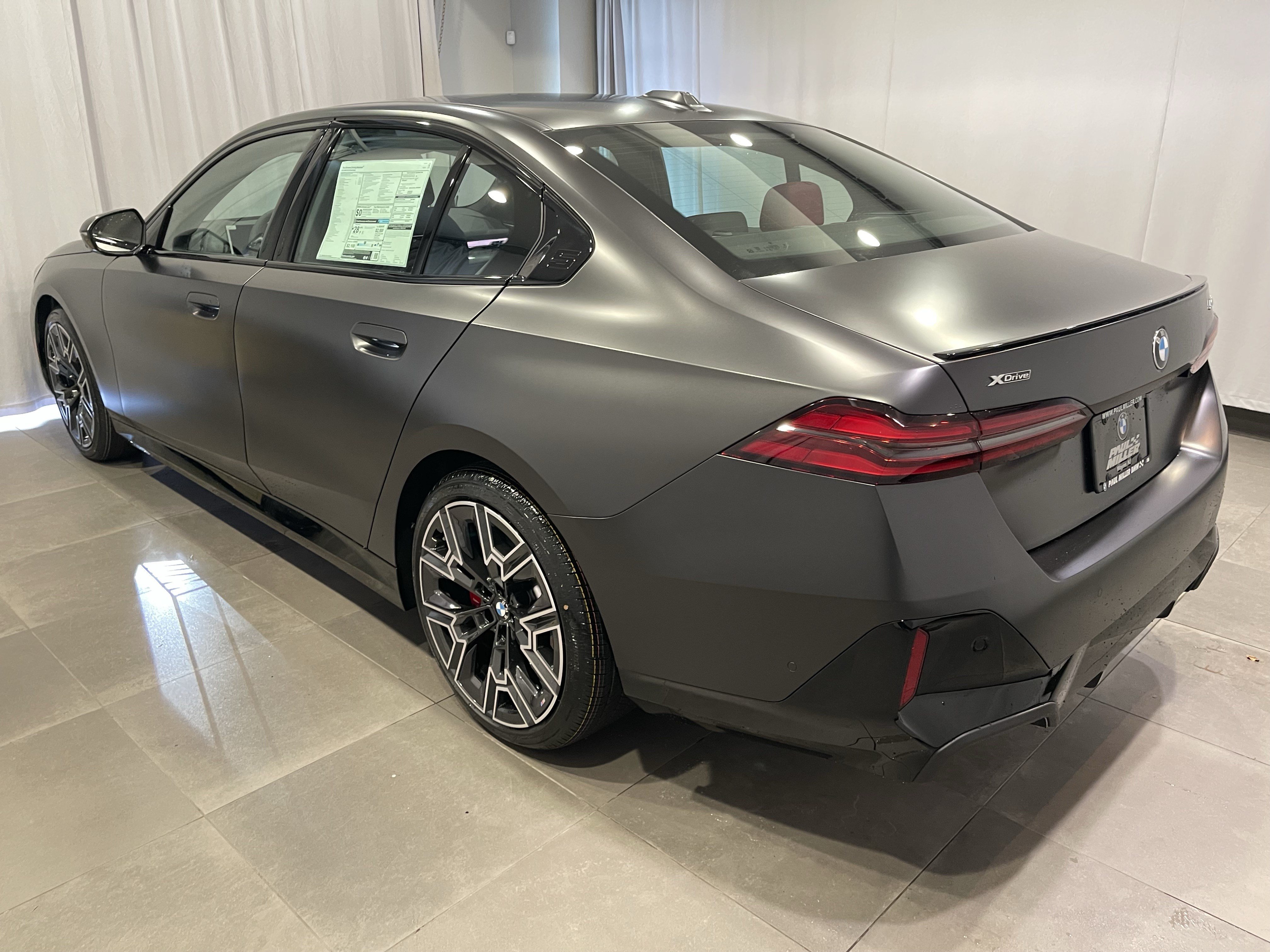 New 2027 BMW 540i xDrive w/ M Sport Package AWD/4WD image 4