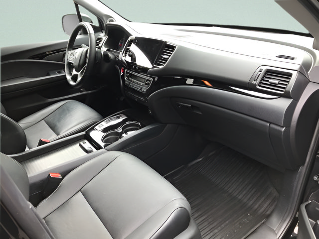 Used 2022 Honda Pilot Touring image 14