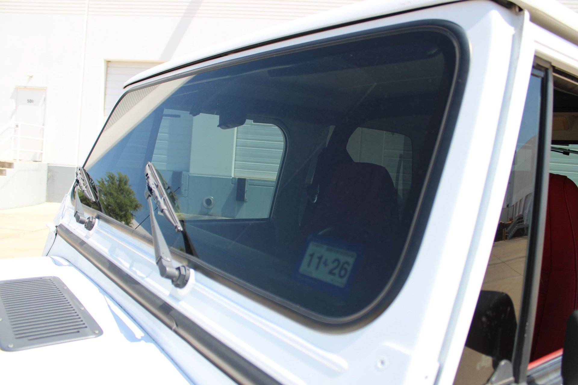 Used 1991 Jeep Wrangler Renegade AWD/4WD image 38