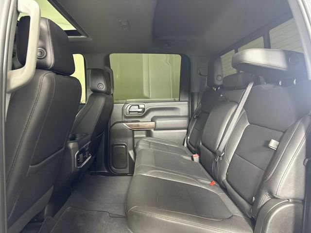 Used 2023 GMC Sierra 2500 SLT w/ SLT Premium Package image 23
