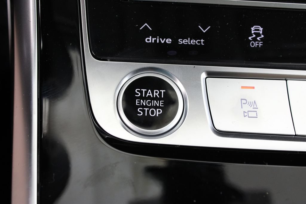 New 2026 Audi Q7 Premium Plus AWD/4WD image 11