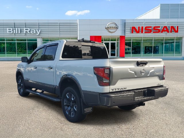 Used 2023 Nissan Titan Platinum Reserve w/ Moonroof Package AWD/4WD image 3