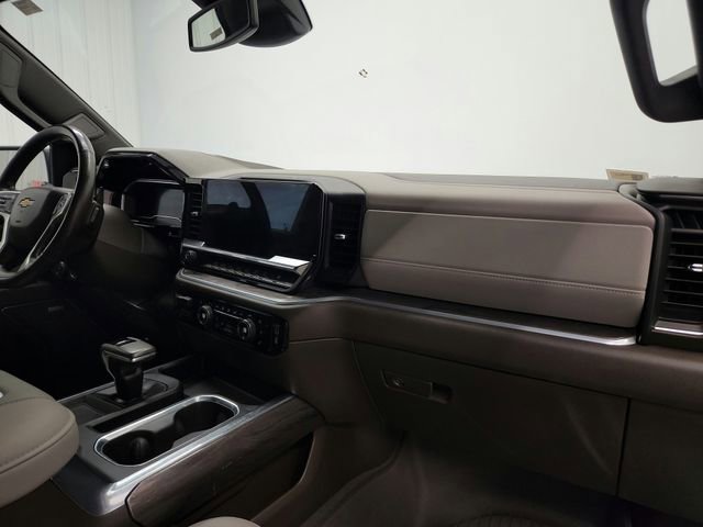 Used 2022 Chevrolet Silverado 1500 LTZ w/ LTZ Convenience Package II image 29