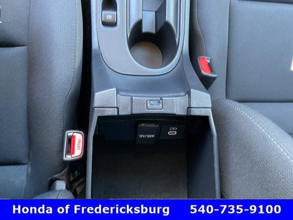 Used 2024 Toyota Corolla LE FWD image 37