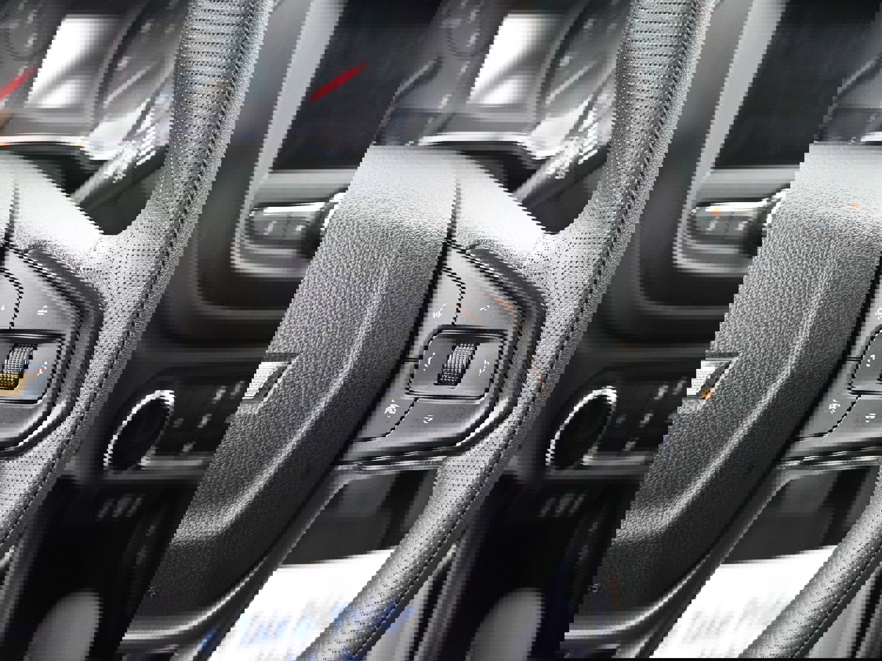 Used 2023 Chevrolet TrailBlazer LT image 12