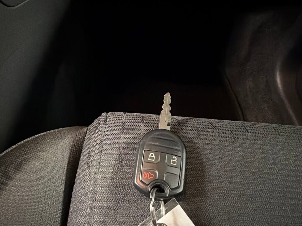 Used 2012 Ford Explorer XLT AWD/4WD image 37