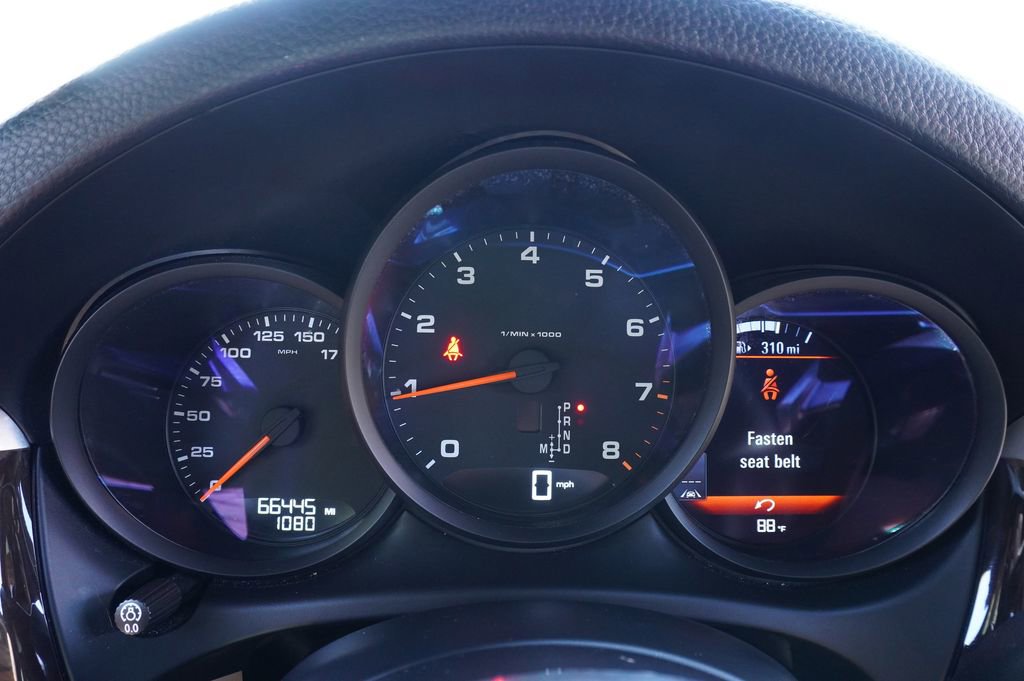 Used 2020 Porsche Macan Base image 21