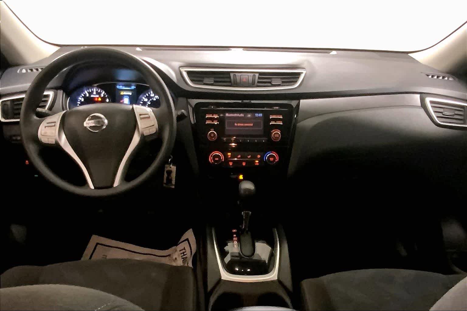 Used 2016 Nissan Rogue S FWD image 14
