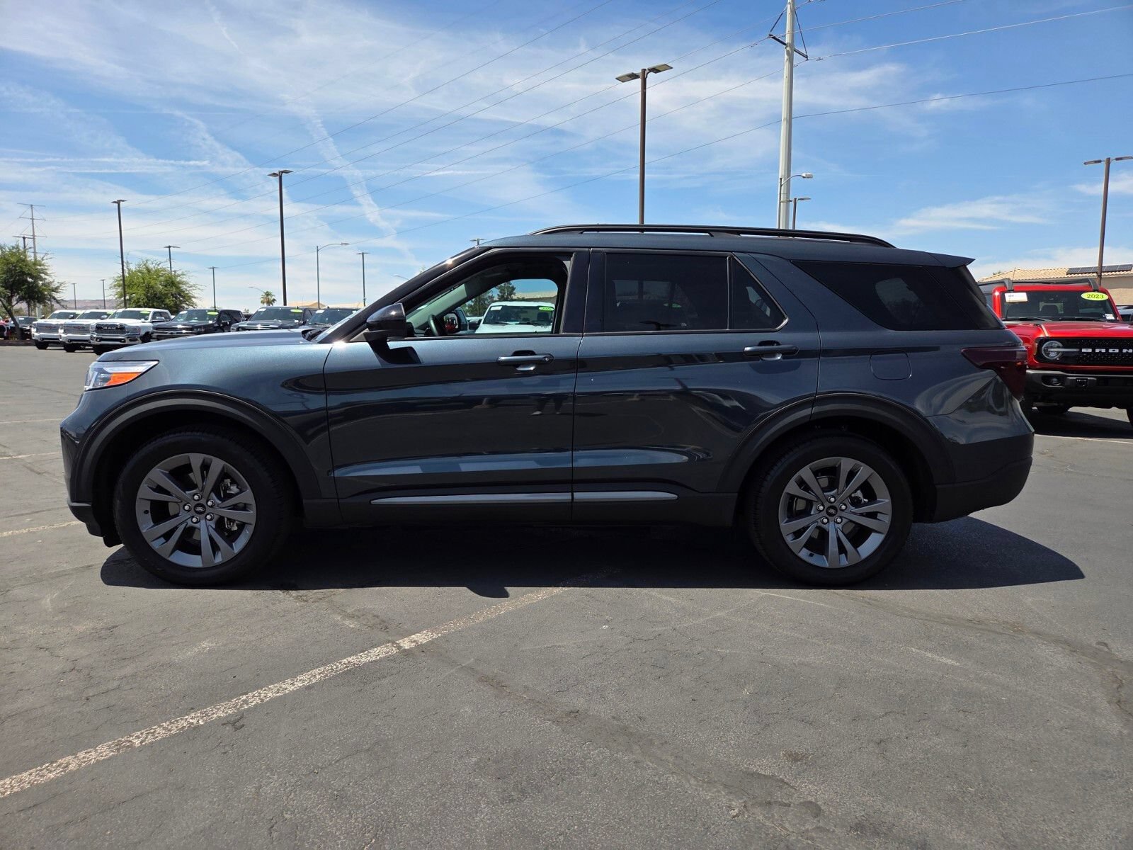 Certified 2023 Ford Explorer XLT w/ Equipment Group 202A RWD image 3