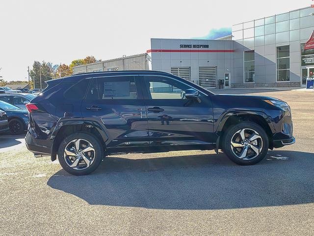 New 2025 Toyota RAV4 SE image 4