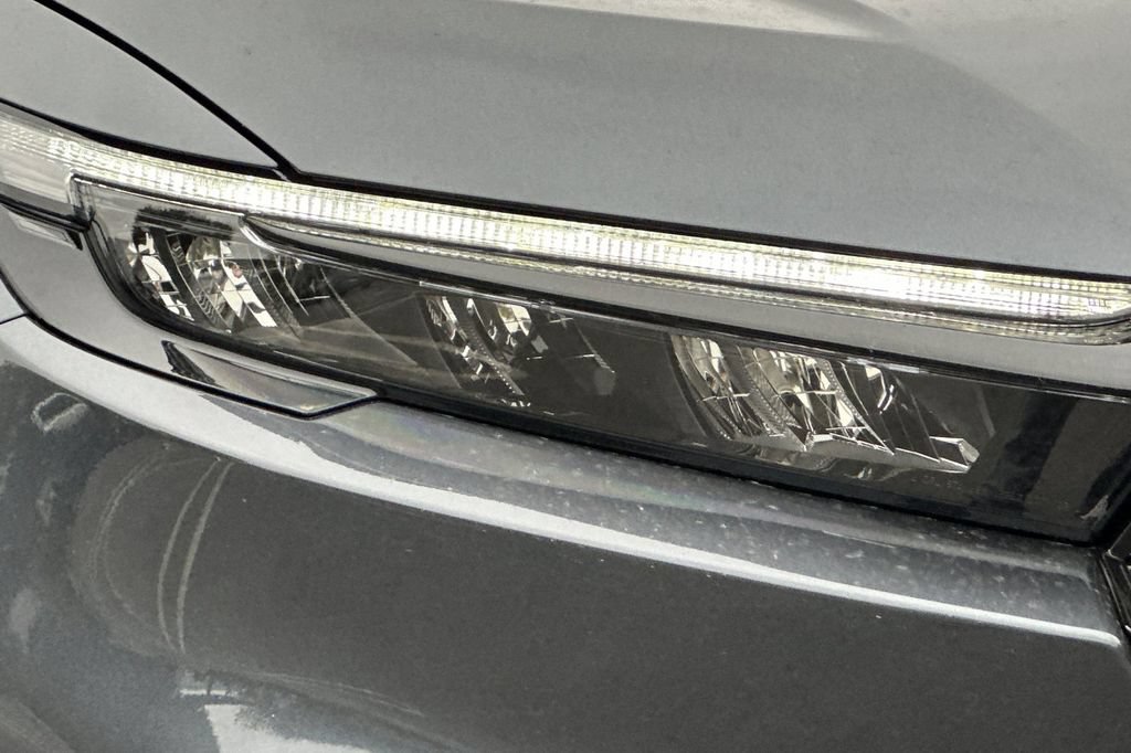 Used 2026 Honda CR-V Sport Touring image 26