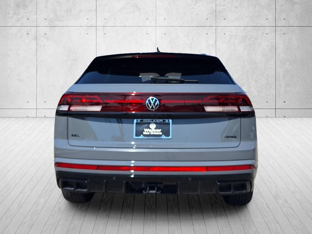 Used 2026 Volkswagen Atlas Cross Sport SEL R-Line AWD/4WD image 6