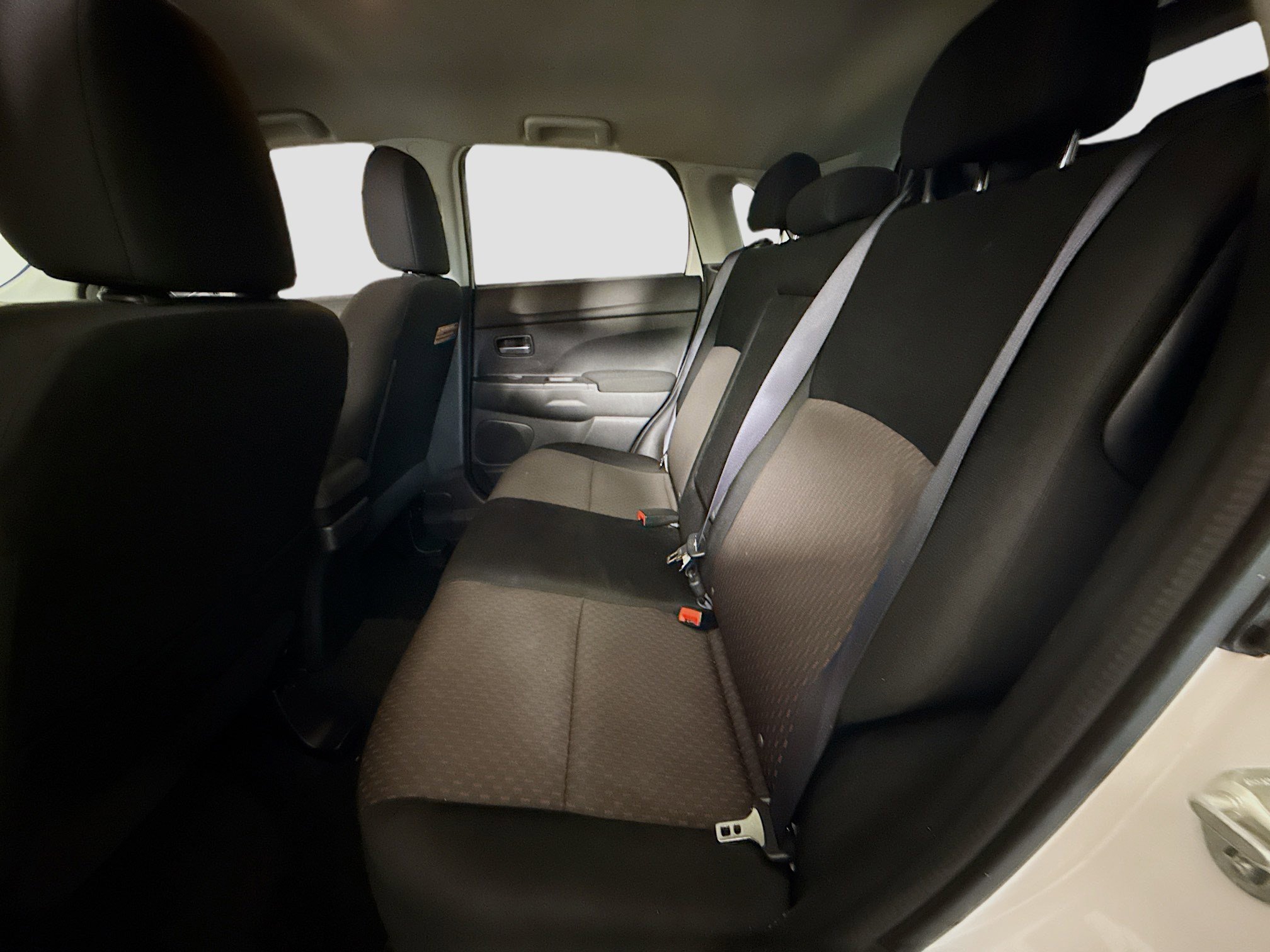 Used 2018 Mitsubishi Outlander Sport ES FWD image 24