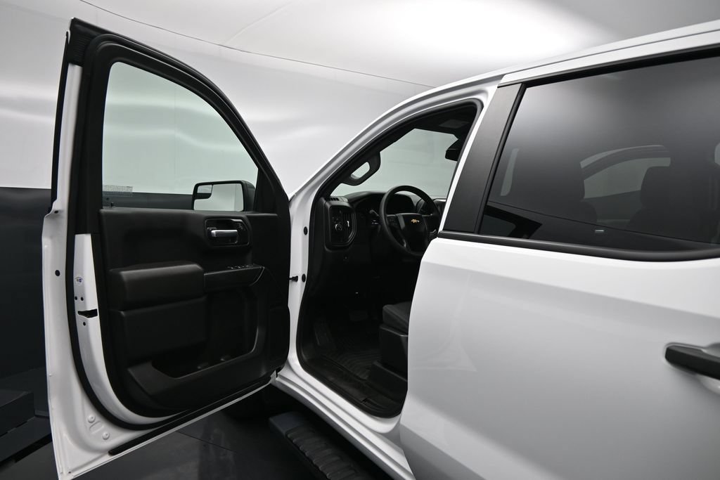 Used 2021 Chevrolet Silverado 1500 Custom RWD image 8