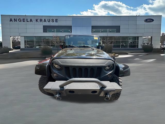 Used 2017 Jeep Wrangler Unlimited Sahara AWD/4WD video 2