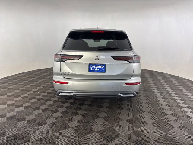 Used 2025 Mitsubishi Outlander SE AWD/4WD image 7