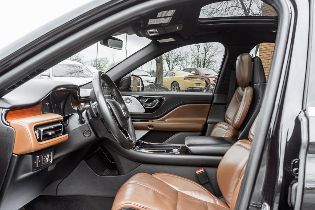 Used 2021 Lincoln Aviator Reserve w/ Equipment Group 202A image 28