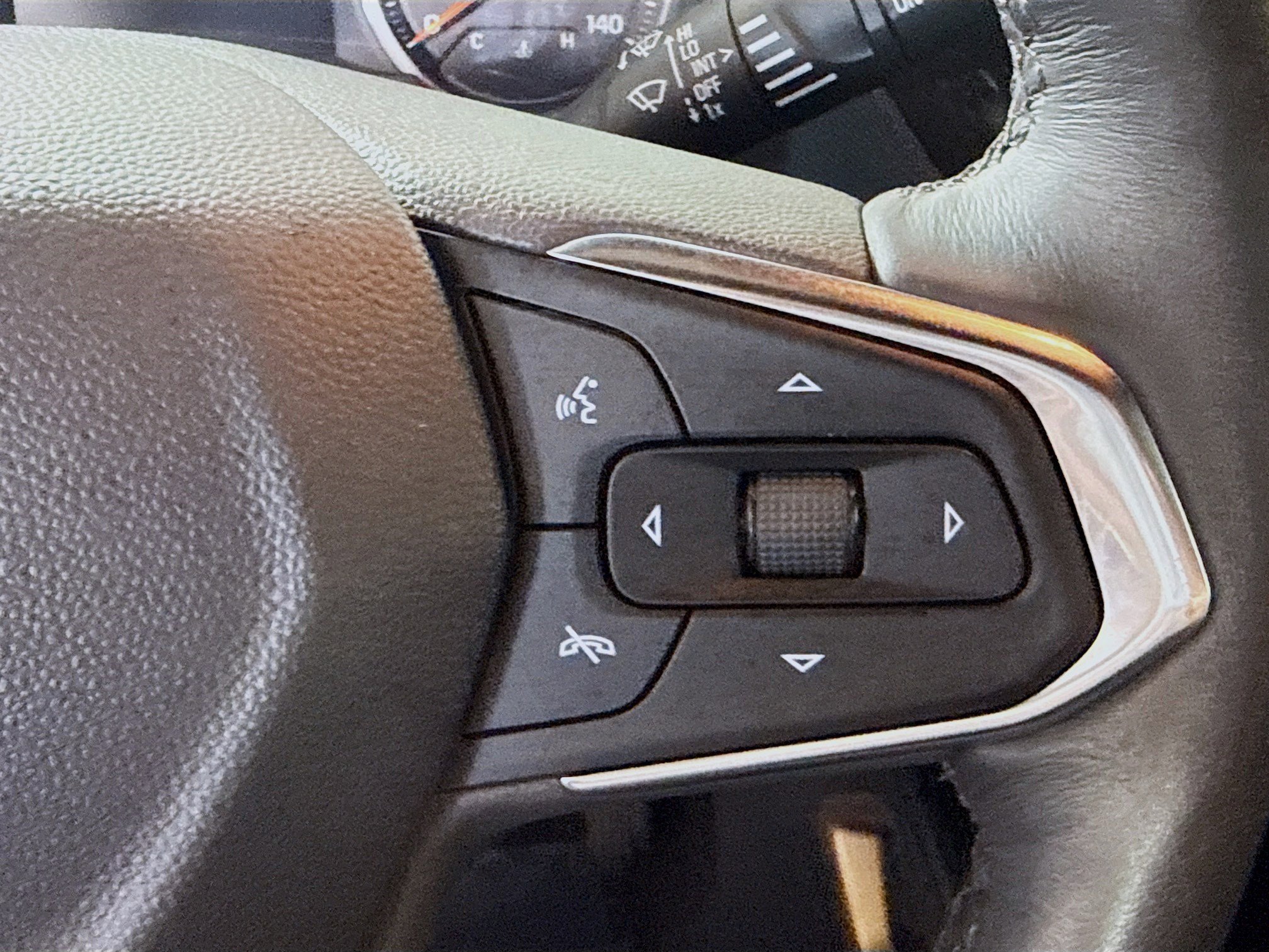 Used 2023 Chevrolet TrailBlazer ACTIV w/ Sun and Liftgate Package image 15