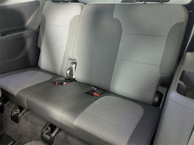 Used 2020 Chevrolet Traverse LT image 27