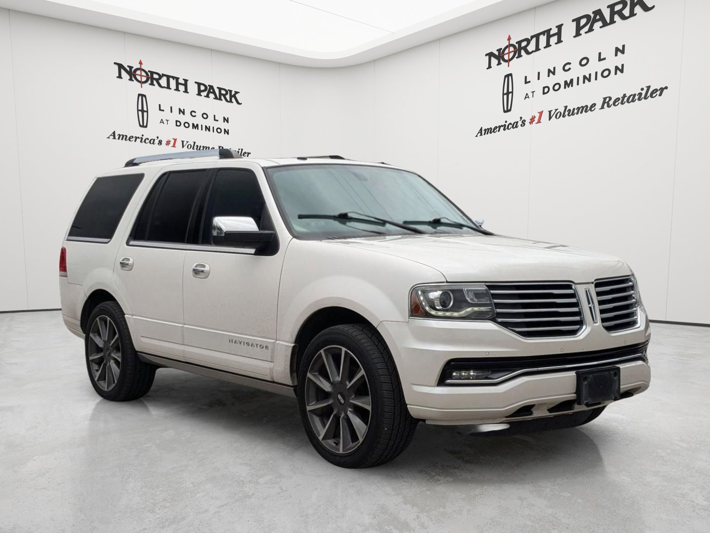 Used 2017 Lincoln Navigator Reserve