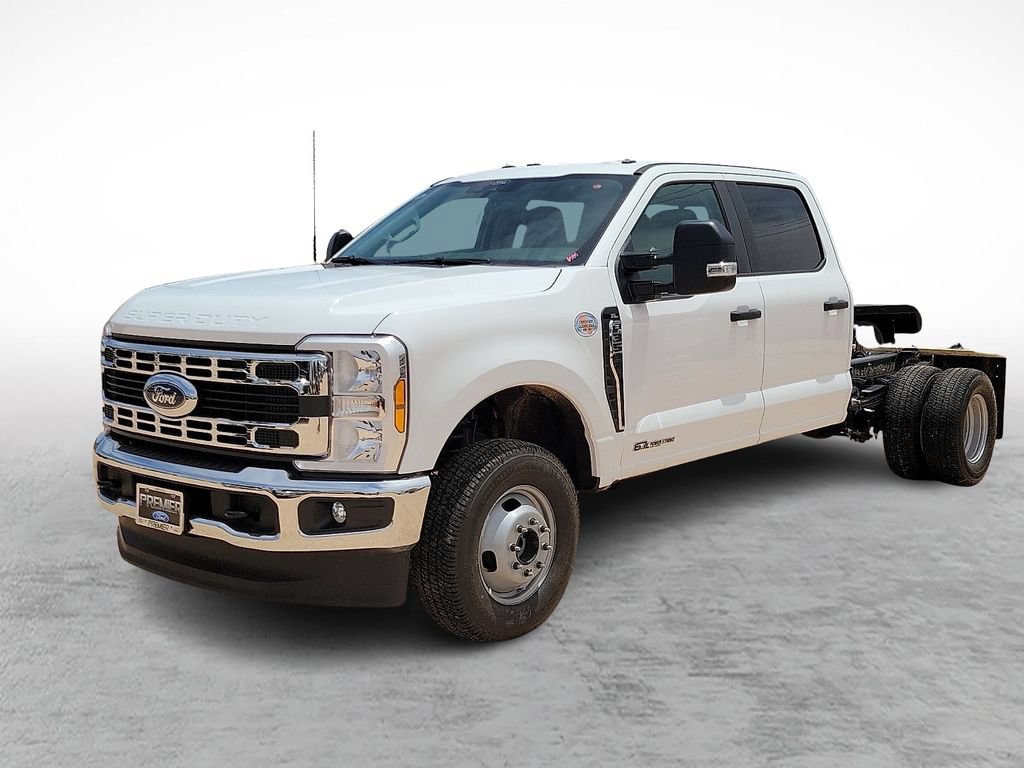 New 2026 Ford F350 XL w/ XL Chrome Package AWD/4WD image 5