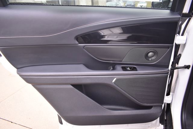 Used 2024 Lincoln Nautilus Reserve w/ Equipment Group 202A image 45