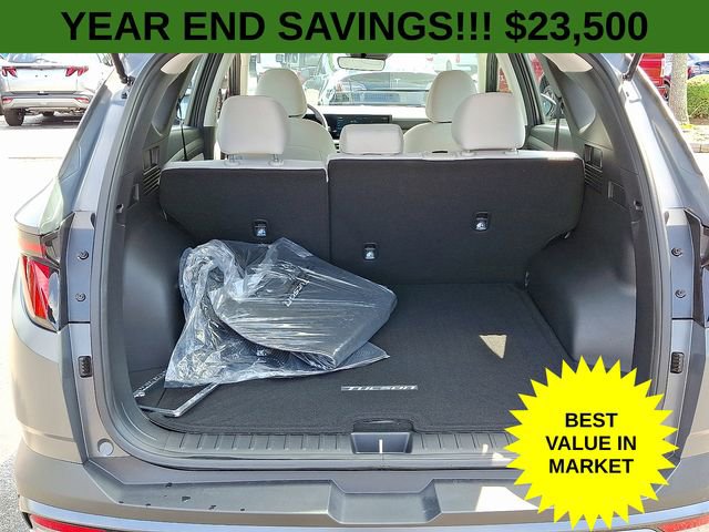 Used 2025 Hyundai Tucson SE image 32