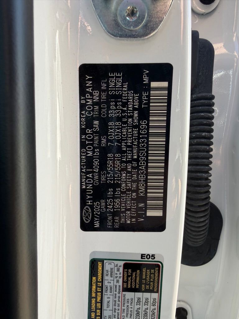 Used 2025 Hyundai Kona SEL image 29