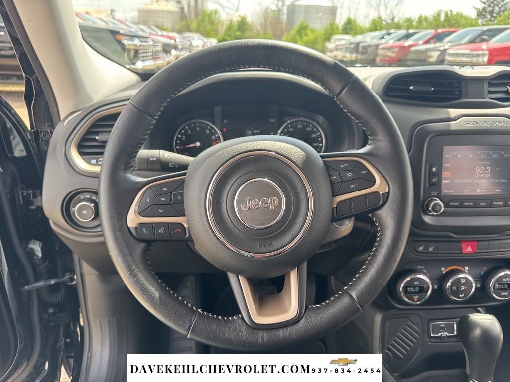 Used 2017 Jeep Renegade Limited image 23