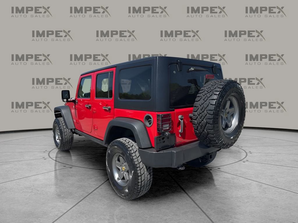 Used 2012 Jeep Wrangler Unlimited Rubicon w/ Connectivity Group AWD/4WD image 3