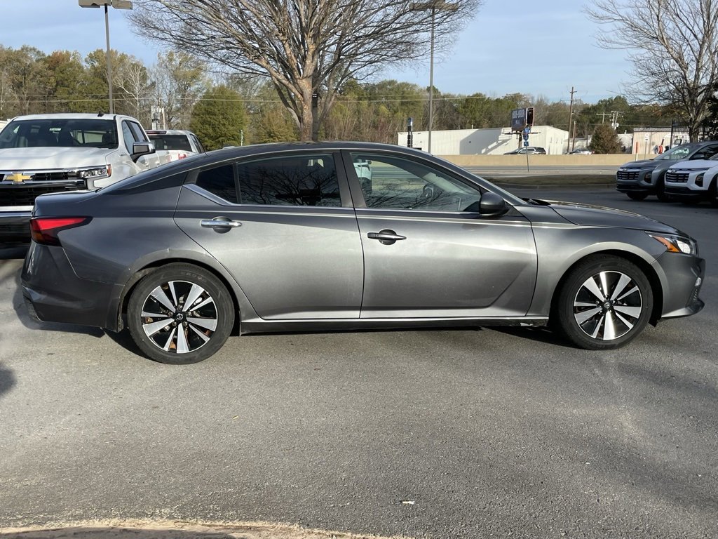 Used 2022 Nissan Altima 2.5 SV image 8