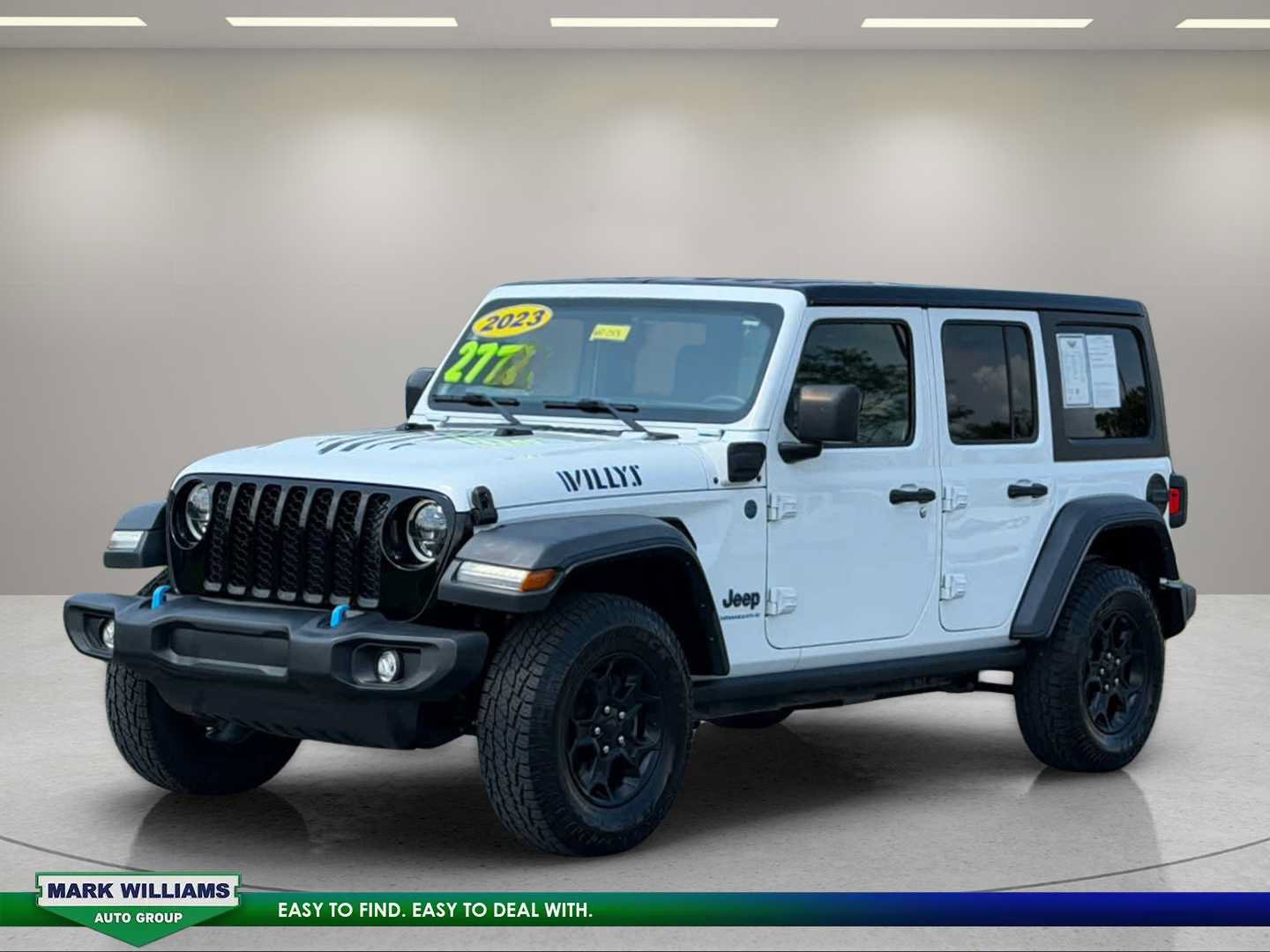 Used 2023 Jeep Wrangler Unlimited w/ Cold Weather Group AWD/4WD image 4