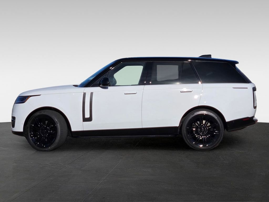 New 2026 Land Rover Range Rover SE image 3