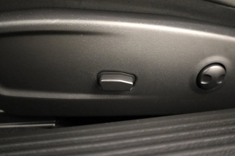 Used 2023 Dodge Challenger GT w/ Plus Package image 11