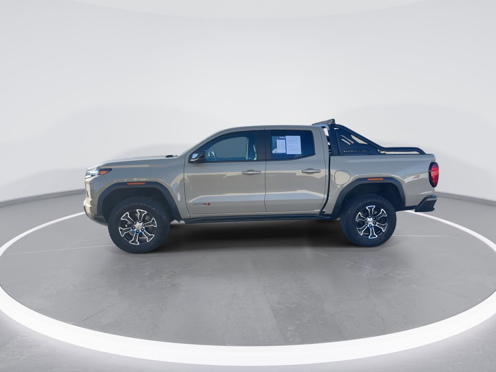 Used 2023 GMC Canyon AT4 w/ LPO, Sports Bar Package image 6